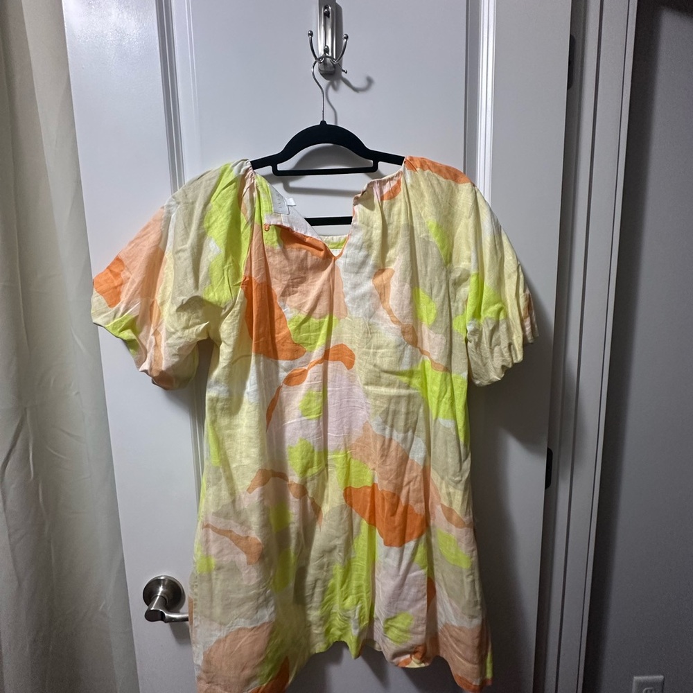 Every Mini Dress - Picture 2 of 3